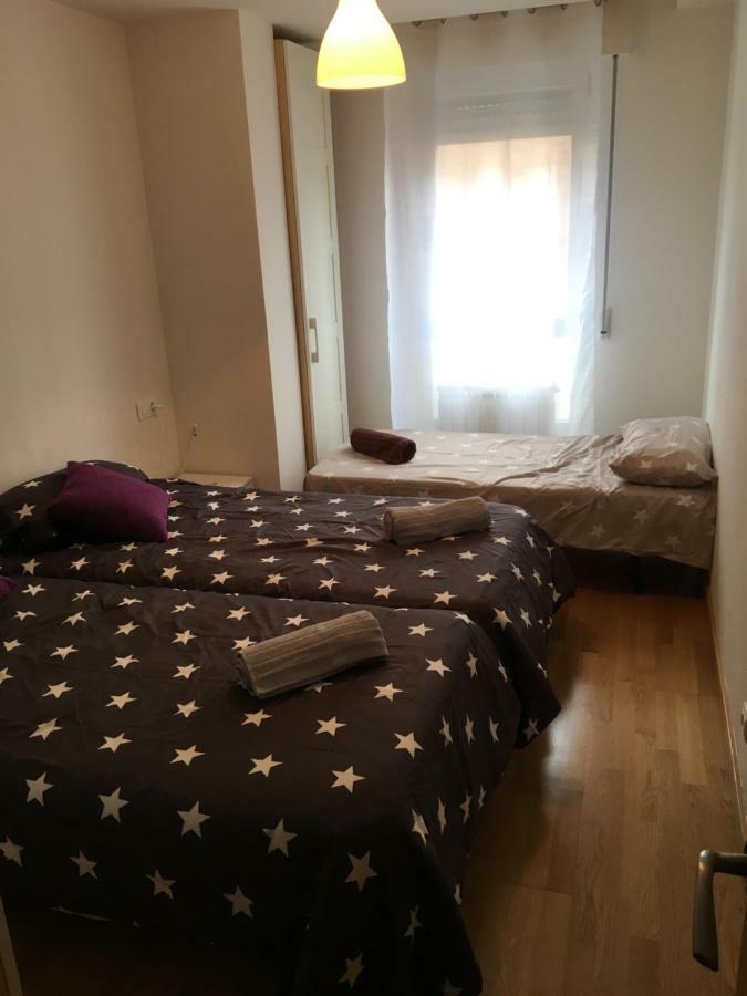 Skylinepamplona Apartment Ngoại thất bức ảnh